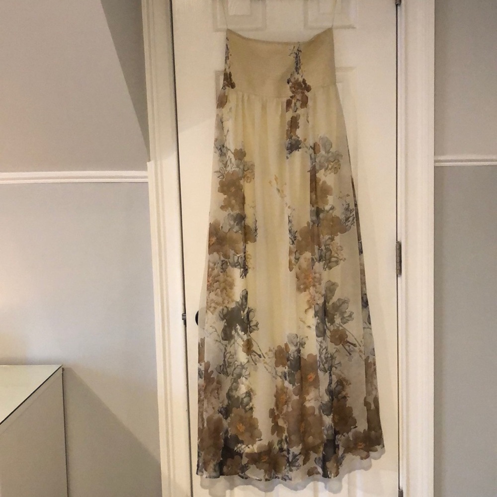 Chiffon strapless dress